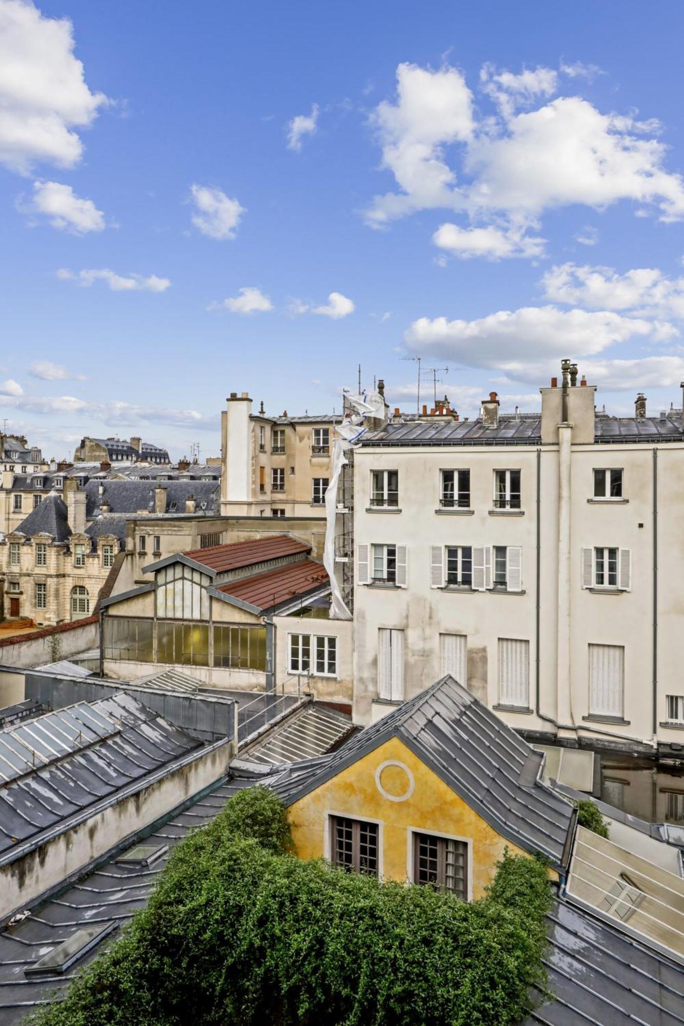 Le Marais & Place Des Vosges - Cityapartmentstay Paris Dış mekan fotoğraf